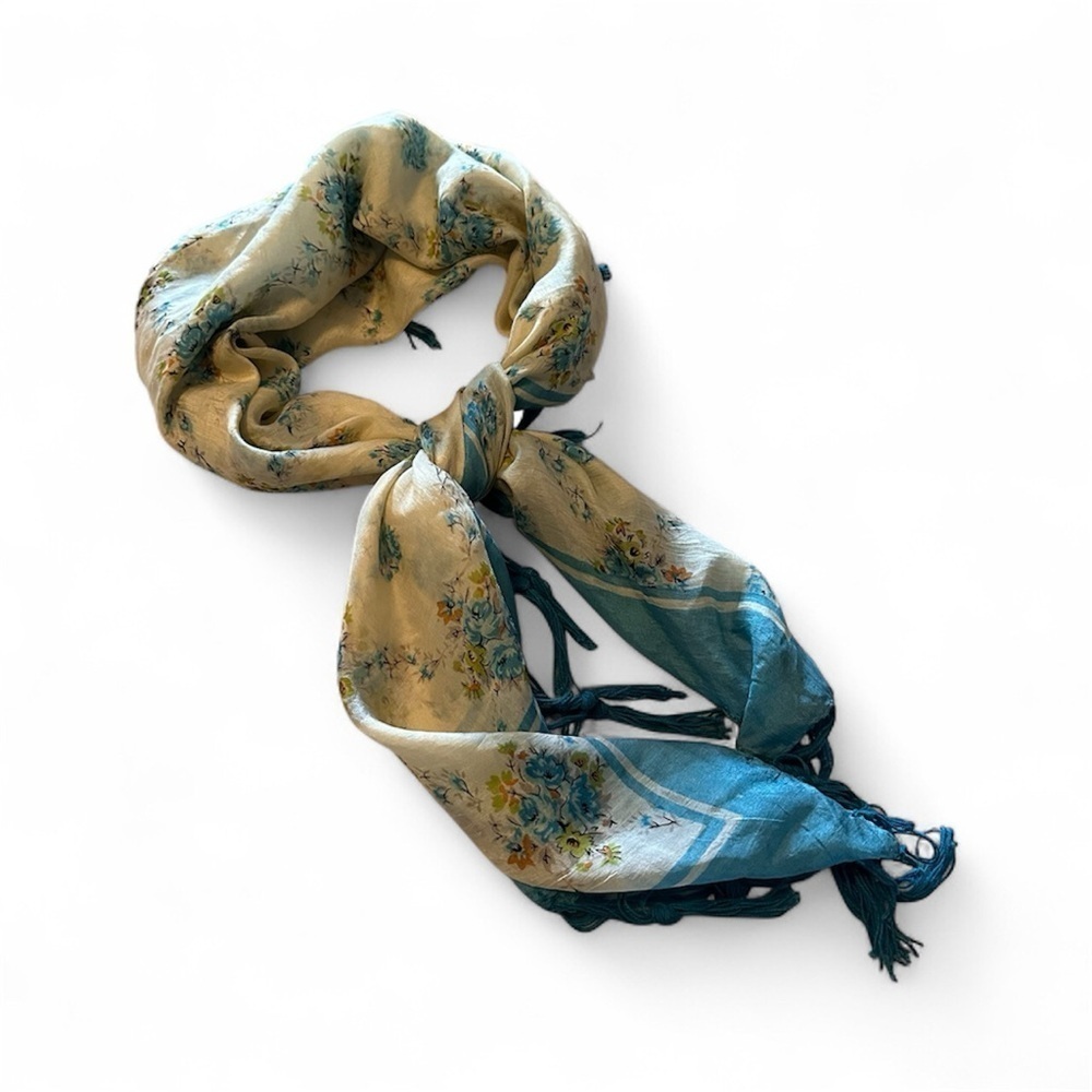 Dainty Silk Scarf Shawl Roses Blue Cream Cottagecore Fringe 39” x 41”